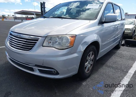 2011 Chrysler Town & Country Touring z USA, uszkodzony, nr VIN 2A4RR5DG1BR720024